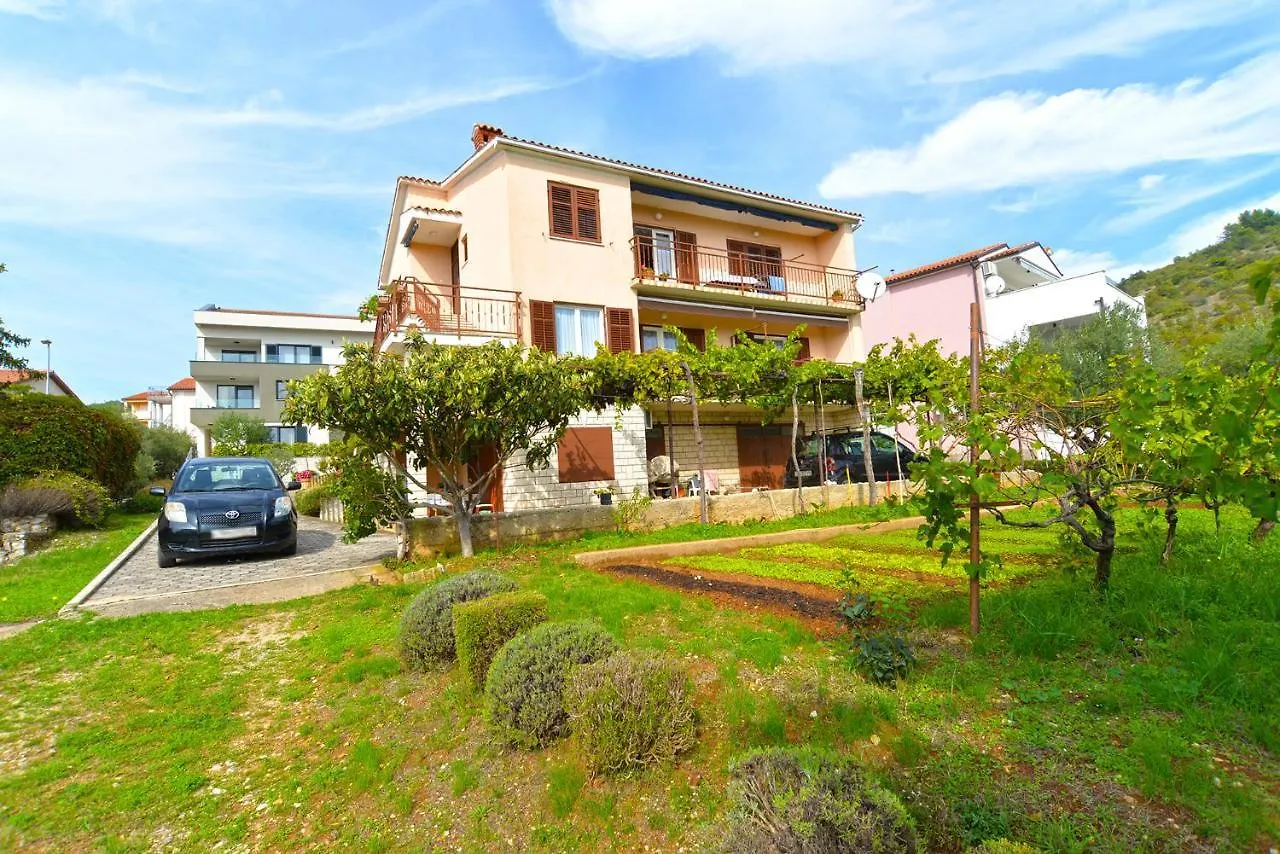 Apartments Medulinska Rabac 757 Croatia