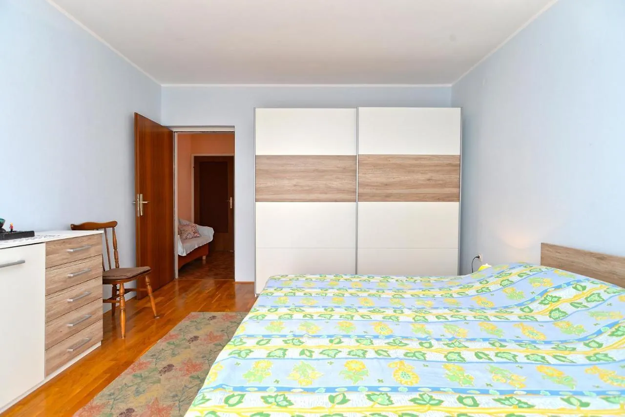 Apartments Medulinska Rabac 757