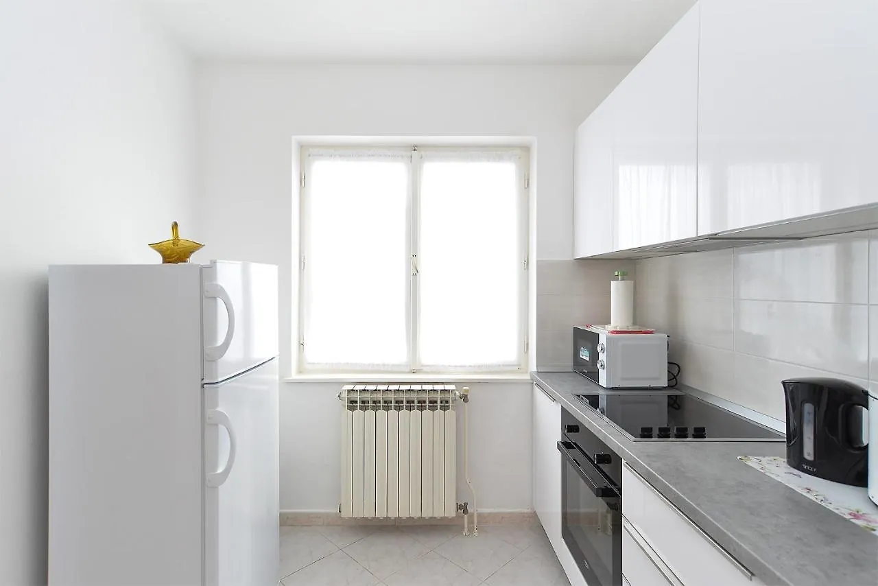Apartments Medulinska Rabac 757 0*,