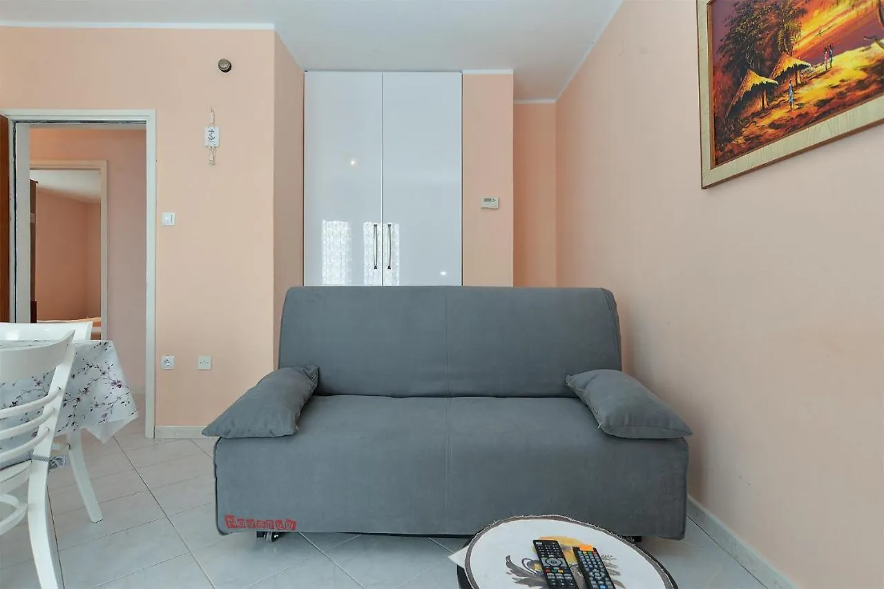 Apartments Medulinska Rabac 757