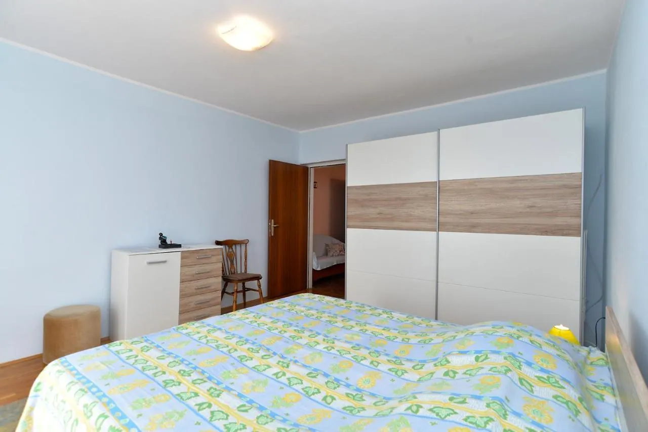 Apartments Medulinska Rabac 757 كرواتيا